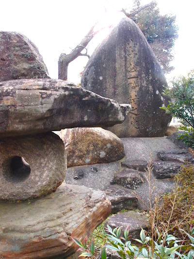 川中島一騎討之碑