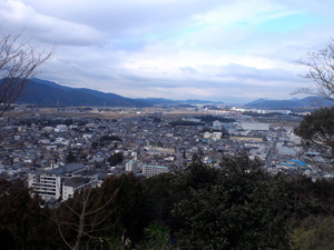 山上からの水口市街の眺め
